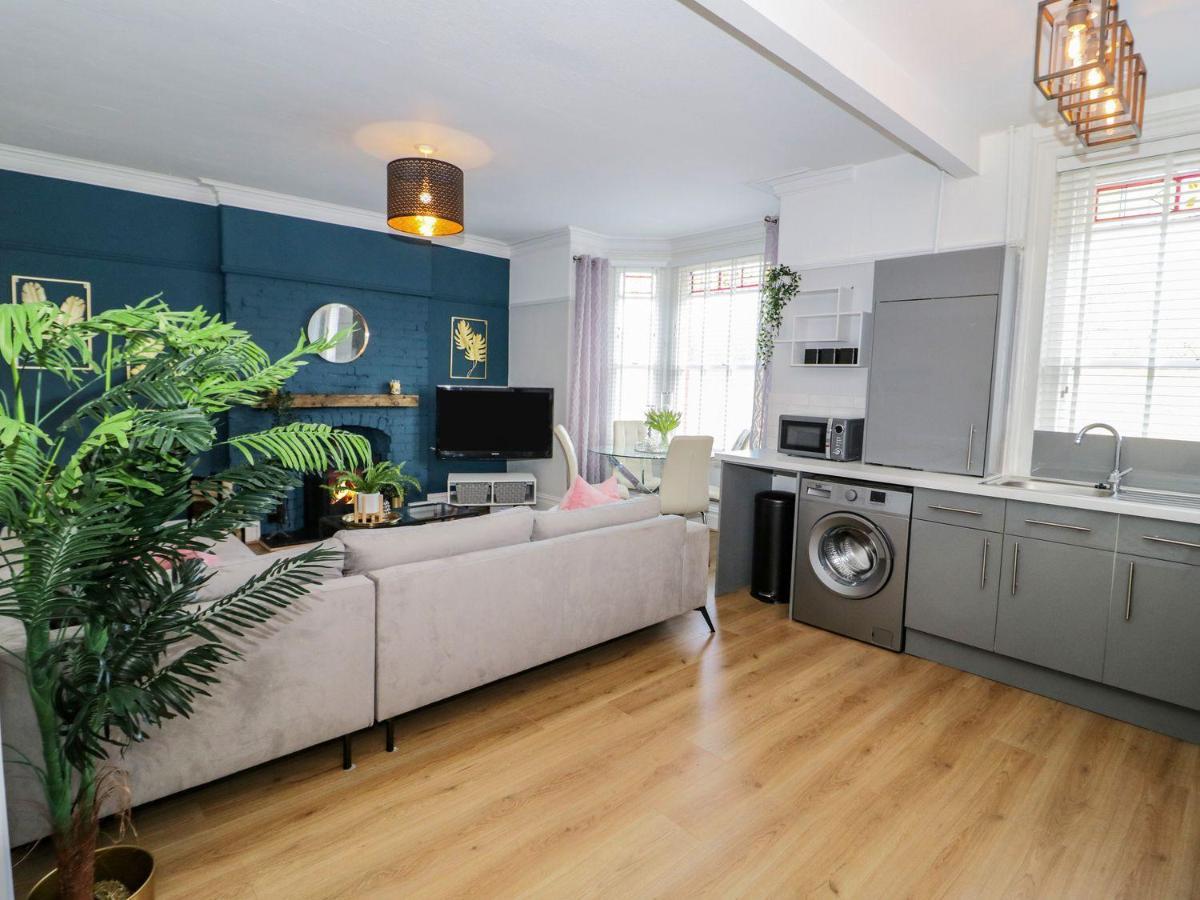 Cadnant Park Maisonette Конві Екстер'єр фото